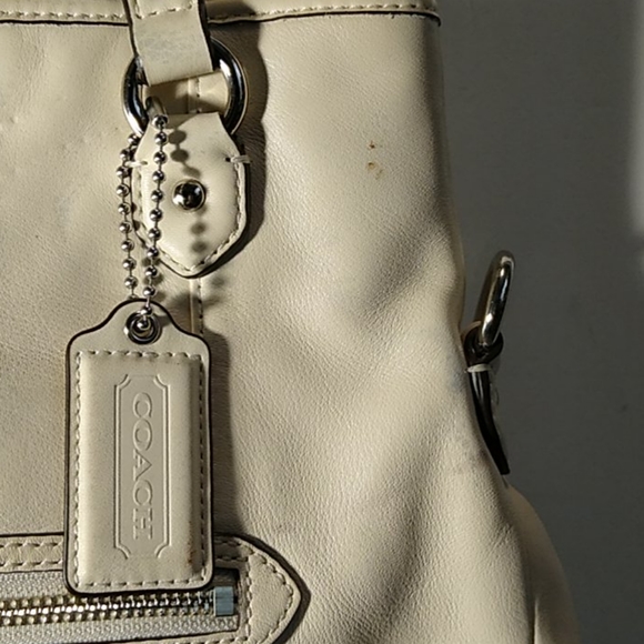 Coach - Picture 3 of 12